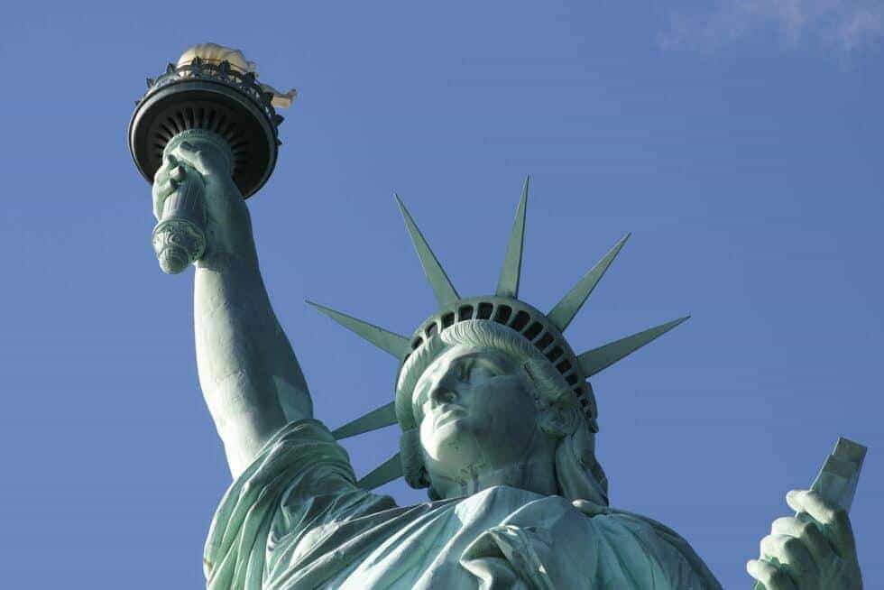 Vacation Travel Innovation Reviews features the Statue of Liberty as one of New York City's most recognizable landmarks.